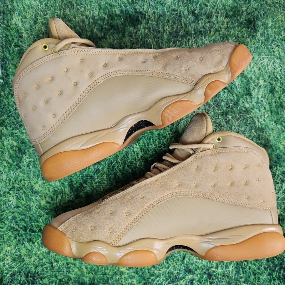 Nike Air Jordan 13 Retro Wheat 2017 Size 8 Men (9.5 Wmn) Fits Women size 9.5,  m - Picture 12 of 15